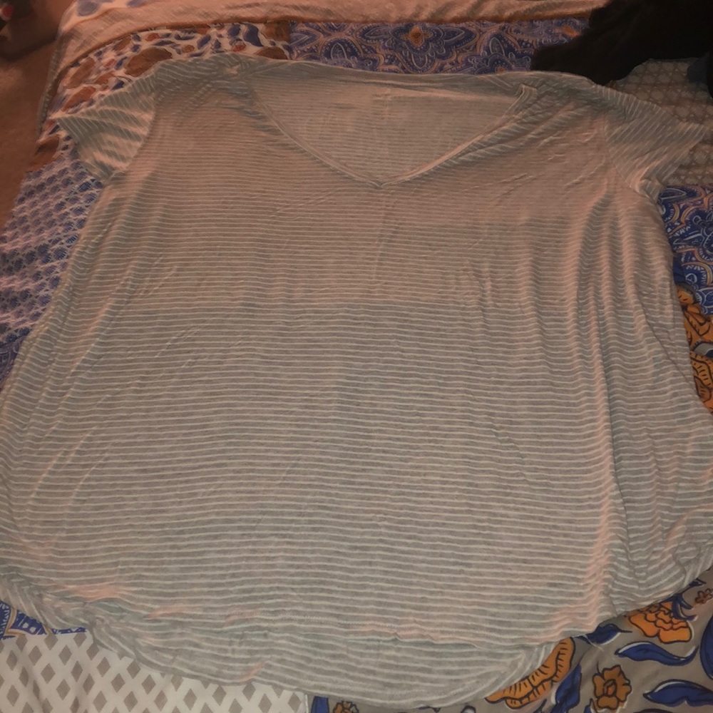 American Eagle Favorite T